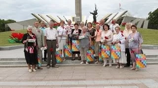 Рожденным в свободной стране посвящается