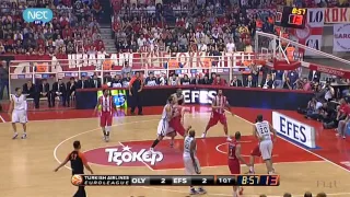 2013.04.26.Olympiacos.Piraeus.vs.Anadolu.Efes.Playoffs.Game.5