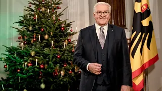 Mit Gebärde: Weihnachtsansprache des Bundespräsidenten am 25.12.23