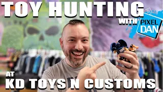 A Toy Shop That Sells Customs!?!?! Toy Hunting at KD Toys and Customs