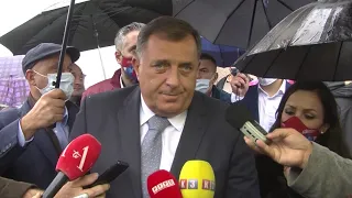 Modriča: Dodik prisustovao početku asfaltiranja u MZ Modriča 5 24. 10. 2020.