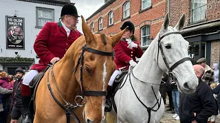 Four Shires Bloodhounds Boxing Day Hunt in Ashbourne, 26th December 2023. Hunt for the Clean Boot.