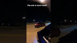 23 kia ev6 gt vs jeep track hawk