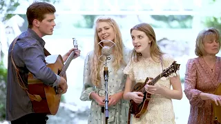 Amazing Grace - The Petersens (LIVE)