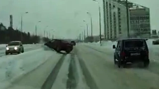 Car Accidents Compilation November 2014 (3)