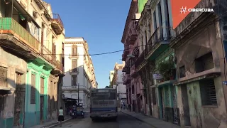 En descapotable por La Habana