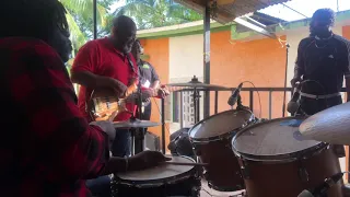 Reggae Jam Session (It’s Raining Riddim)