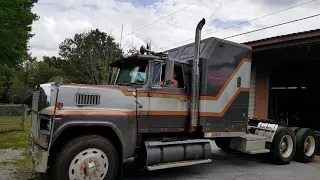 1986 Ford LTL9000 Drive