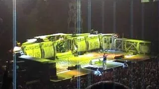 Iron Maiden - Dickinson's Funny & Upfront Speech II (Live in Sydney, 24-Feb-2011)