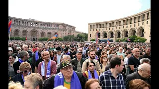 В чем причина протестов в Армении: мнение политологов.