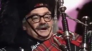 Two Ronnies   Bagpipe Sketch