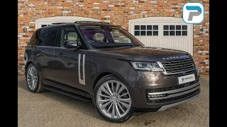 2022 22 RANGE ROVER P530 V8 4.4 IN CHARENTE GREY METALLIC WITH PERLINO LEATHER INTERIOR.