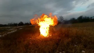 Що буде якщо підірвати ГАЗОВИЙ балон?