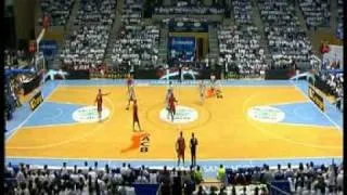 A AFICIÓN DO OBRADOIRO A MELLOR DA ACB (OS ESKORNABOIS)