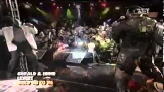 Gerald & Eddie Levert: "Baby Hold On To Me" (Live) 1998