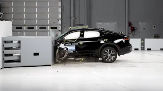 2023 Toyota Crown driver-side small overlap IIHS crash test