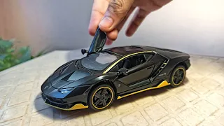 Unboxing the Lamborghini Centenario