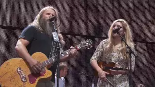 Jamey Johnson with special guest Alison Krauss – John Deere Tractor (Live at Farm Aid 2016)