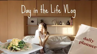 Day in the Life  | How I prep on Sunday, Skincare Routine, Closet Clean out & What I eat