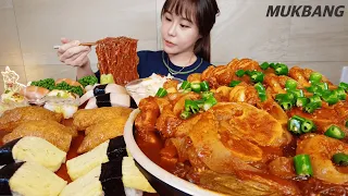 SUB) Braised spicy Beef feet 4kg Hot peppers Spicy noodles Sushi Kimchi  REAL SOUND ASMR MUKBANG