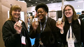 Noonah's Custom Vending Machine Experience at International Confex!