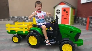 Damian Plays with New Tractor Unboxing and Assembling Power Wheels Toys and Ride on Truck