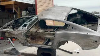 Datsun 280Z Paint And Under Coat Removal How To! Hint- There Is No Magic Tool. LOL! Just Hard Work..
