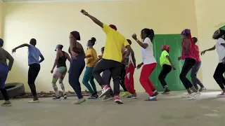 Nyama choma Dance By samba mapangala