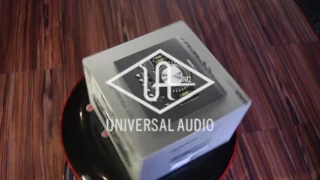 Apollo Twin MKII unpacking - Universal Audio audio interface for Mac