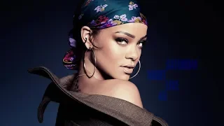 Rihanna - Bitch Better Have My Money (Live on SNL / 2015)