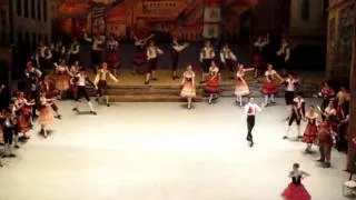 Excerpts from Act 1, Don Quixote (Shipulina - Volchkov)  - Palais Garnier, May 12th, 2011