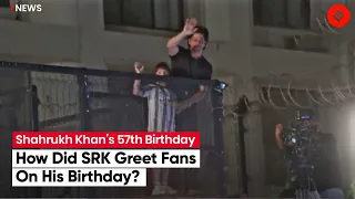 This Is How Shah Rukh Khan Greeted Fans Gathered Outside Mannat On His Birthday