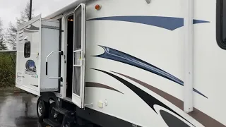 2014 Coachmen Freedom Express Liberty Edition 320BHDS