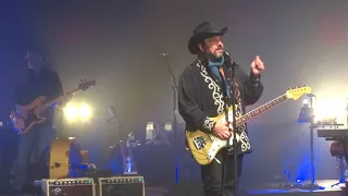 The Mavericks, "How can you mend a broken heart"