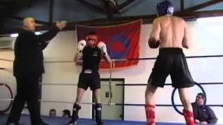 ΠΑΥΛΟΣ ΣΙΑΤΗΡΑΣ KICKBOXING SPARING 18 2 12