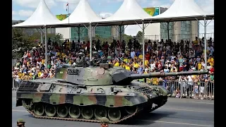 Desfile de Viaturas do Exército Brasileiro e Marinha do Brasil em Brasília - 7 de Setembro de 2019