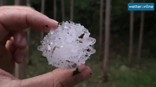 wetteronline.de: Unwetter mit riesigem Hagel im Rheinland (05.07.2015)