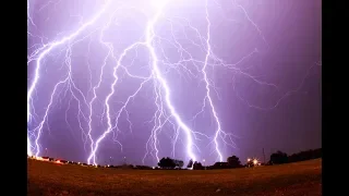 Top 10 Dangerous Lightning Strikes Thunder recorded on Camera (HIGH VOLTAGE!!)