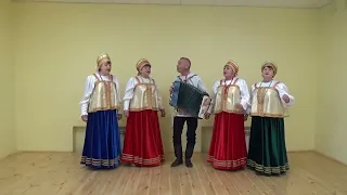 Сторонка русская Народный коллектив вокальная группа Ивушки