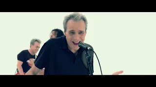 Hombres G & Enanitos Verdes - Voy a pasármelo bien (Video Oficial)