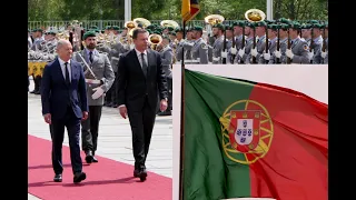 Military honours for Portugal's Prime Minister