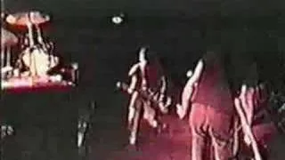 Nirvana - Jesus Don't Want Me For A Sunbeam / Aneurysm Live