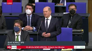 Bundestag LIVE: Bundeskanzler Scholz stellt sich den Fragen der Abgeordneten