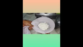 फटे दूध से पनीर बनाने का तरीका | Homemade paneer | how to make paneer from curdled milk #shortvideo