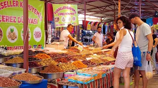 Turkish Street Market in Antalya/Liman Salı Pazarı, Türkiye, Autumn 2022