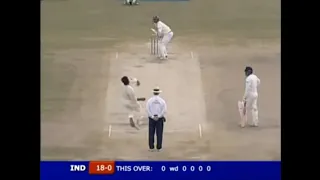 Dravid sends 155.3 kph ball for a boundary vs Shoaib Akhtar