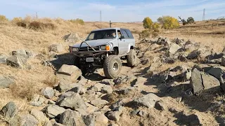 1st Gen 4runner at Prairie City OHV, creek bed