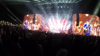 Guns N'Roses & Angus Young Coachella W1 2016 - Whole Lotta Rosie