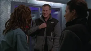 Stargate SG-1 - Season 6 - Frozen - Jonas talks to Aiyana