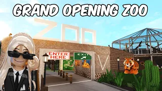 OPENING MY $1M ZOO IN BLOXBURG